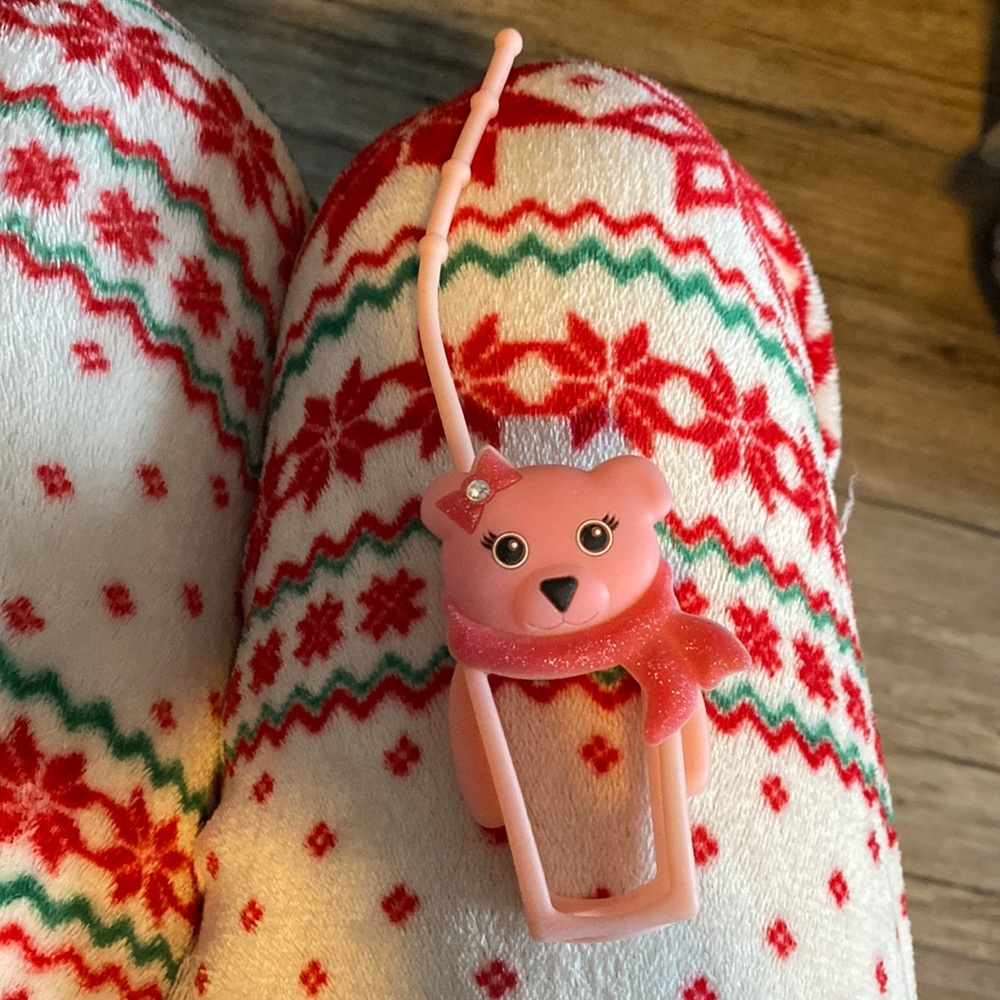 Bath and body works hand sanitizer holder
